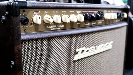 Store Special Product - Traynor - AM Standard 2-Channel Stereo Acoustic Guitar Amp - 150 Watts